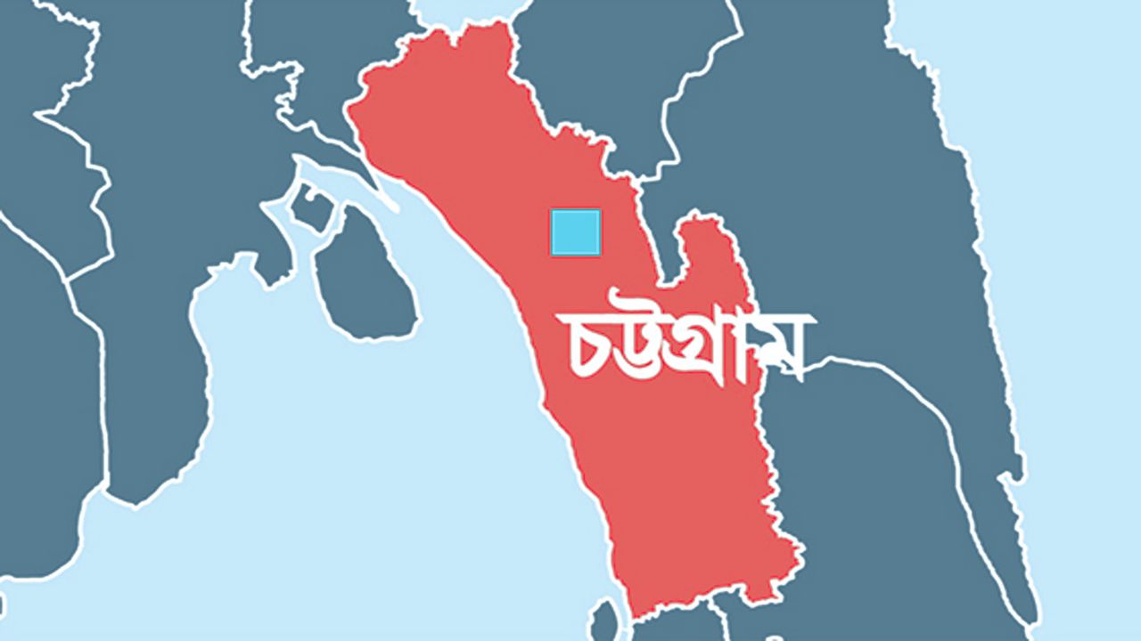 নতুন বউ নিয়ে ঘরে প্রবেশের পরই ‘ডিবি পুলিশ’ সেজে ডাকাতদলের হানা